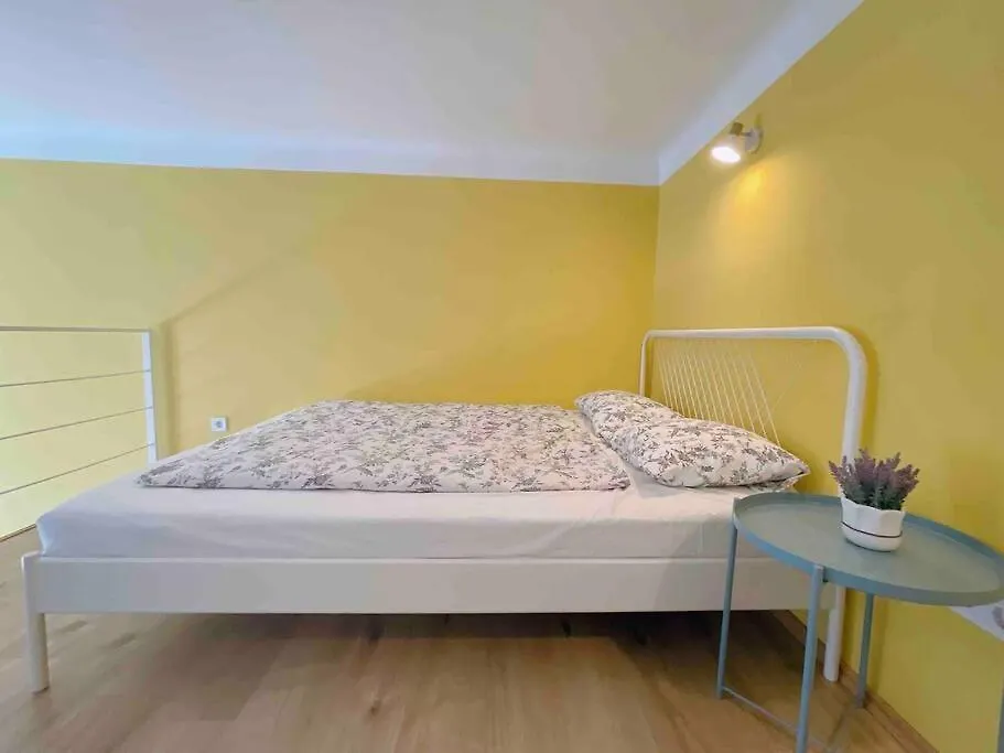 B Downtown Modern Apartment Budapest Hungary