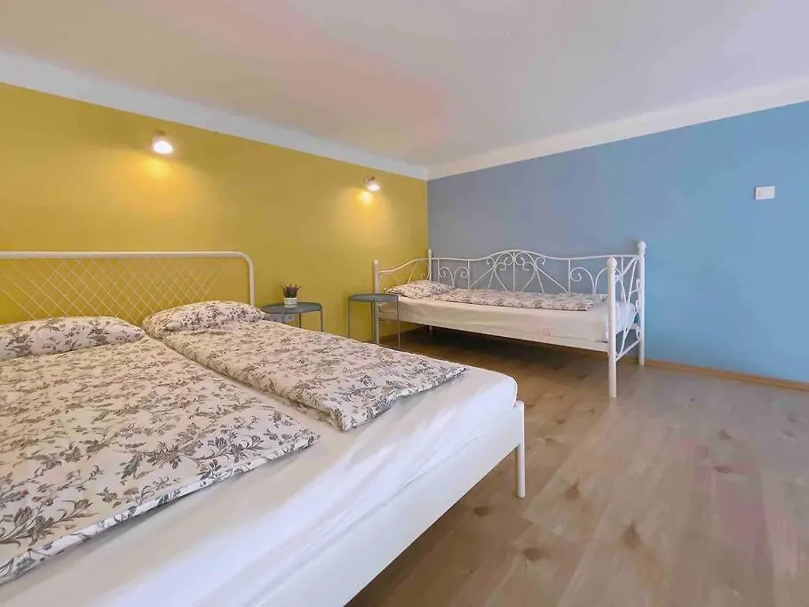 B Downtown Modern Apartment Budapest